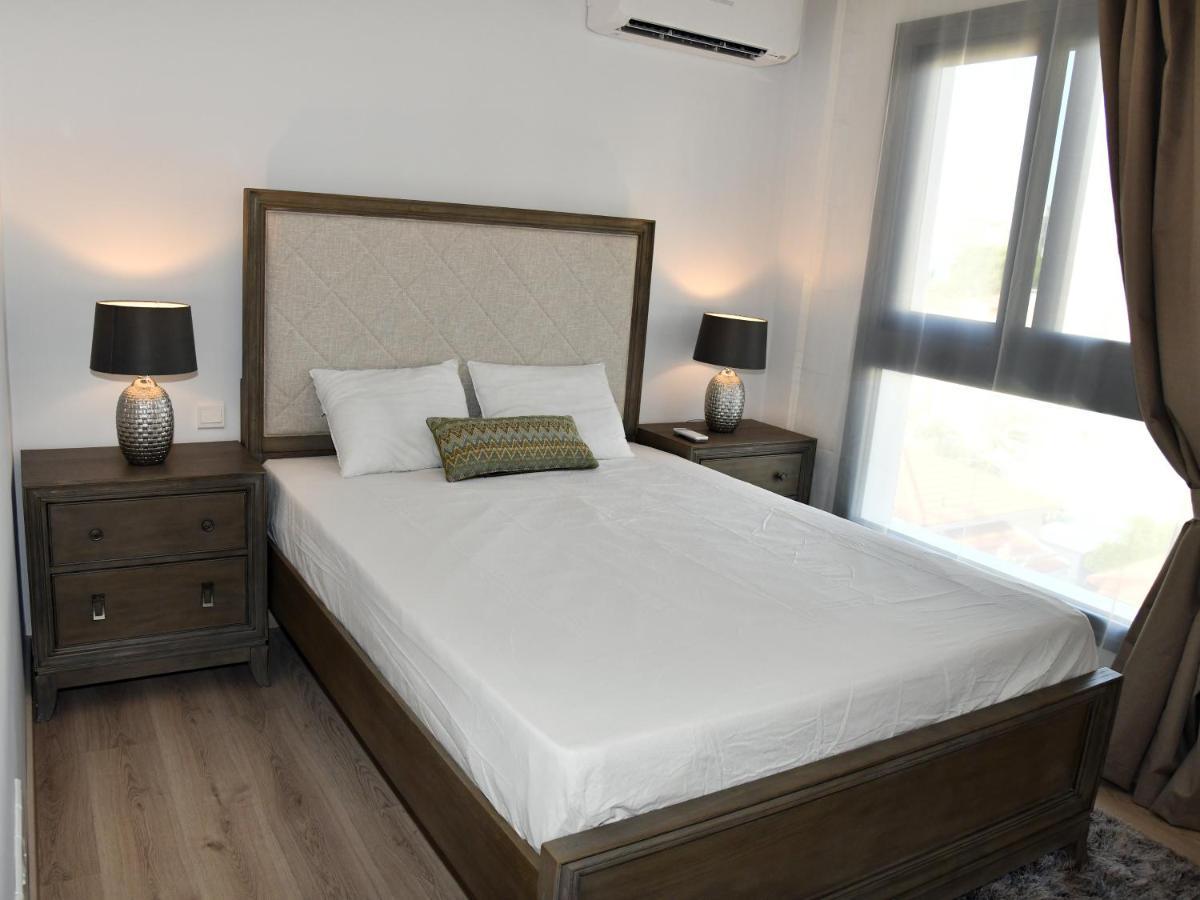 Baz Tower Aparthotel Nicosia Kültér fotó