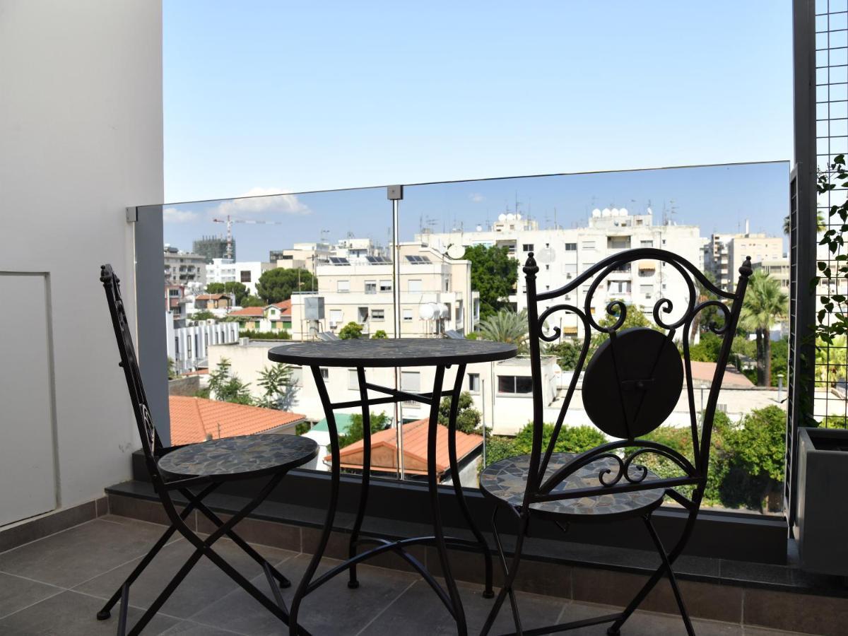 Baz Tower Aparthotel Nicosia Kültér fotó