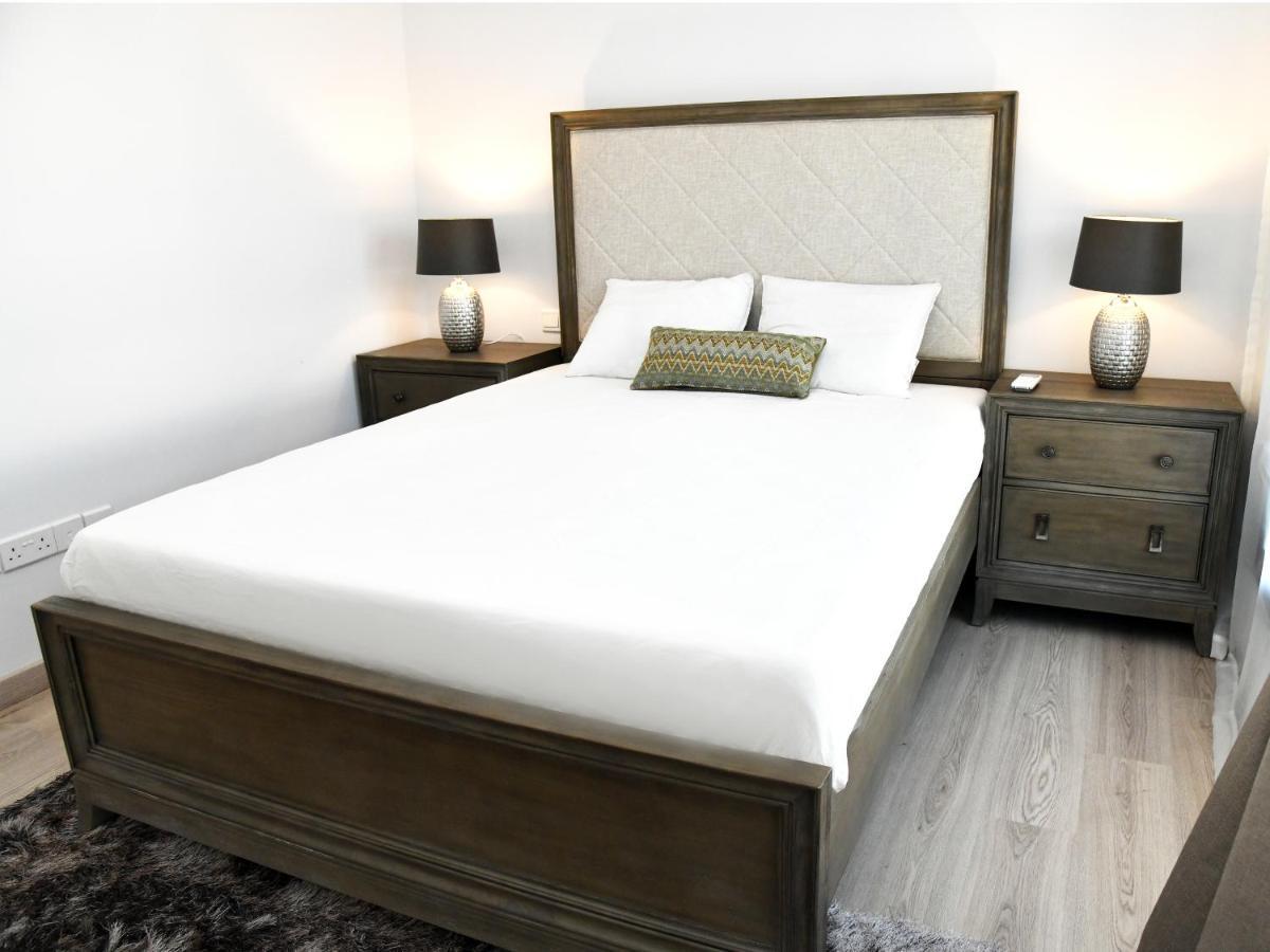 Baz Tower Aparthotel Nicosia Kültér fotó